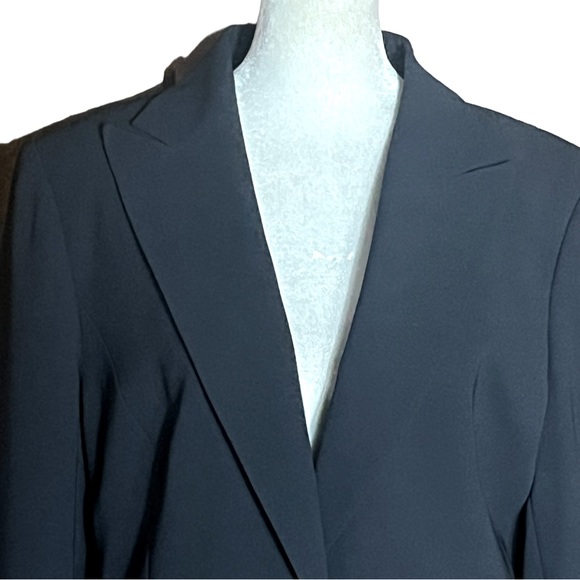 LE SUIT BLACK ONE BUTTON BLAZER EXCELLENT CONDITION (10) - Picture 3 of 8